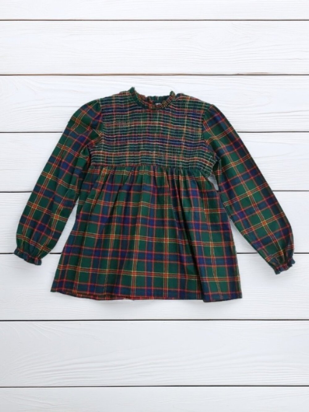 Stitchy Fish Smocked Green Plaid Top Size 12